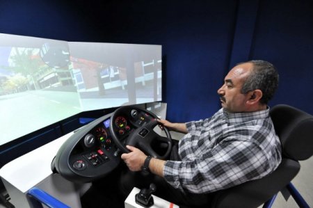 EGO şoförleri, otobüs simülatörü ile eğitiliyor