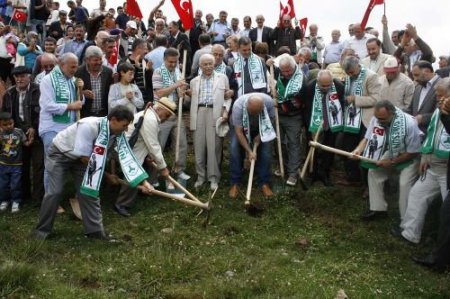 Eğribel Geçidi'ne Sembolik Tünel Temeli