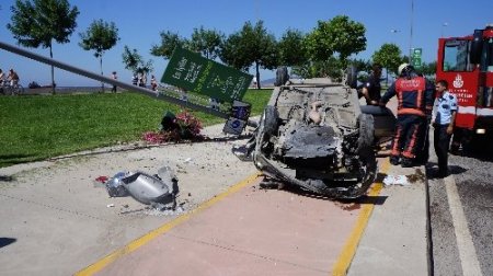Ehliyetsiz sürücünün kullandığı otomobil takla attı: 3 yaralı