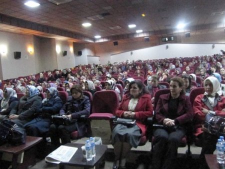 EK-DER 'Dertlere Vakıf Ruhlar' semineri düzenledi