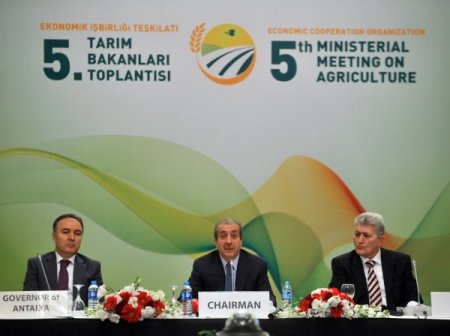 Eker: Dünyada gıda fiyatlarını spekülatörler dalgalandırıyor