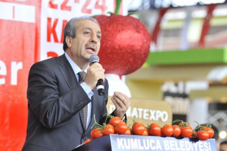 Eker: Türk çiftçisi 105 milyonu besleyip, 15 milyar dolarlık gıda ihraç ediyor