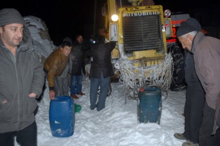 Ekipler, hastaları 8 saatlik operasyonla kurtardı