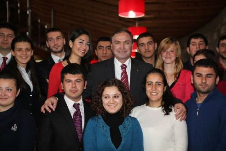 Ekovitrin Dergisi, Akdeniz Üniversitesi'ni 'yılın Üniversitesi' Seçti