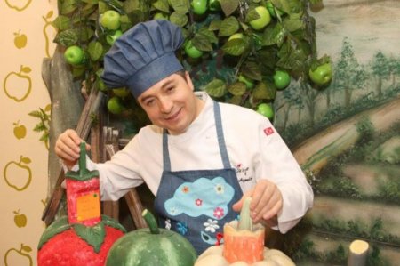 Ekranların sevilen yüzü Oktay usta Niğde'ye geliyor