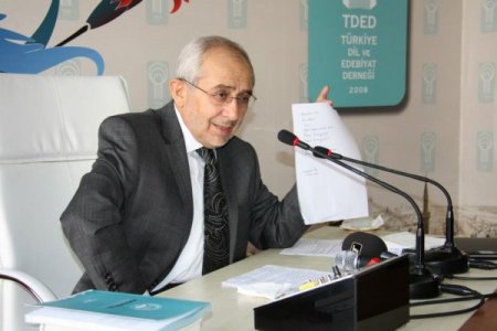 Ekrem Erdem: Anayasa Türkçenin referansı olmalı