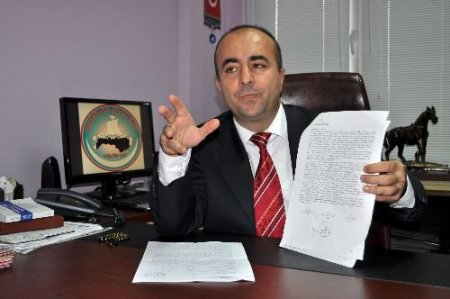 Ekşi Ve Çekirge'yi Basın Konseyi'ne Şikayet Eden Balıkesir Sivil Güçler Birliği: Hürriyet Gazetesi'ni Satın Almayacağız