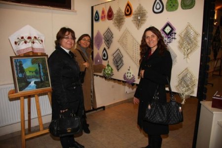 El sanatları ile uğraşan psikiyatri hastaları daha hızlı tedavi oluyor