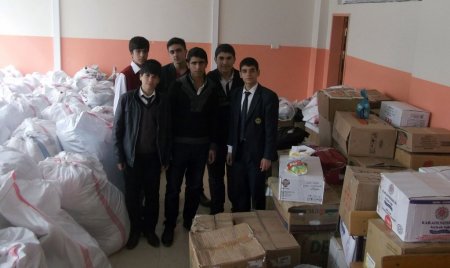 Elazığ Palu Lisesi öğrencileri Suriyeli mültecilere yardım gönderdi