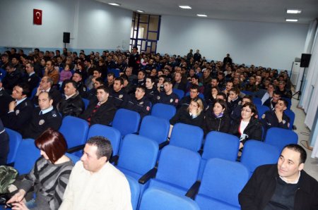 Elazığ polisine 'stressiz yaşam' semineri