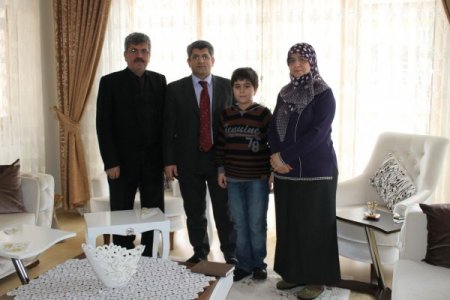 Elazığ Valiliği, şehitleri unutmuyor