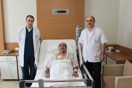 Elazığ'da ilk kez hasta uyutulmadan akciğer ameliyatı yapıldı