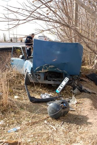 Elazığ'da Trafik Kazası: 6 Yaralı