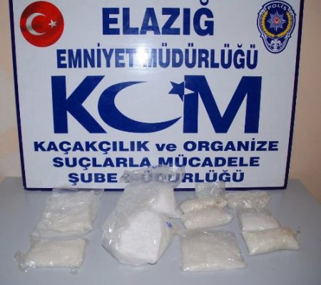 Elazığ'da Uyuşturucu Operasyonu: 5 Kilo 724 Gram Kristal Eroin Ele Geçirildi