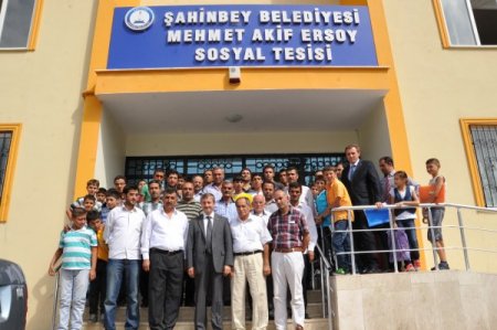 Elbeyliler Derneği üyeleri Şahinbey'de belediye hizmetlerini inceledi