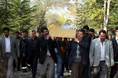 Elbistanlı Kısaca ailesi, 9 ay arayla iki evladını toprağa verdi