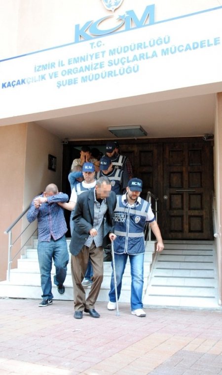 Elebaşı Felçli Uyuşturucu Şebekesi Çökertildi: 10 Gözaltı