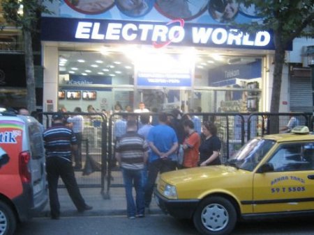 Elektronik Mağazalar Zinciri Electro World Çorlu Şubesini Açtı