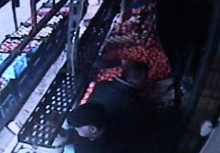 'eli Tez' Dolandırıcı Kamerada