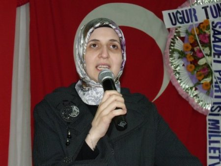 Elif Erbakan: Amerika Türkiye’nin Başını Yiyecek