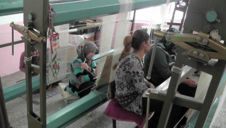 Elmadağ'ın unutulmaya yüz tutan cicim kilimleri dekoratif eşya oldu