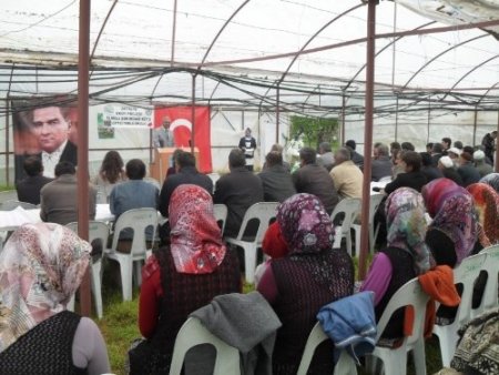 Elmalı'da tarla okulu projesi başladı