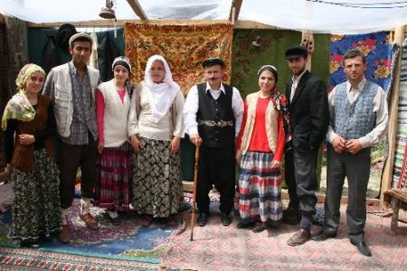 Elvan-pazarcık'taki Hıdrellez Kutlamaları Renkli Görüntülere Sahne Oldu
