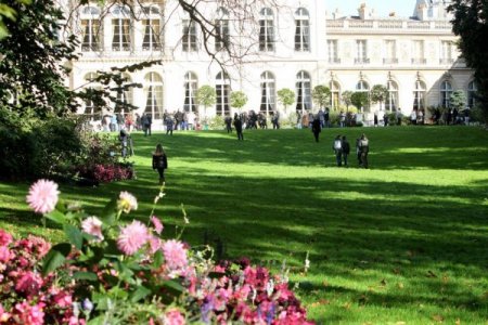 Elysee Sarayı, kapılarını halka açtı