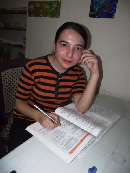 Emanet Kitapla Üniversite Kazanan Genç Kızın Okuyacak Parası Yok