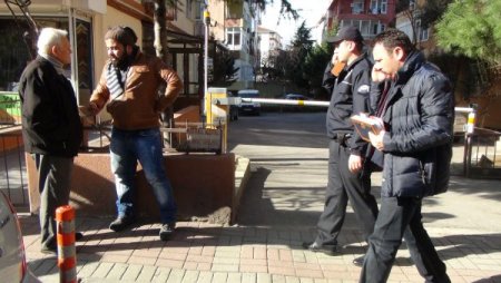 Emekli albayın ev parasını gasp ettiler (Özel)