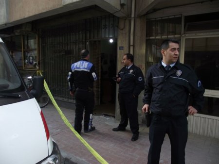 Emekli Denizci Astsubay Öldürüldü