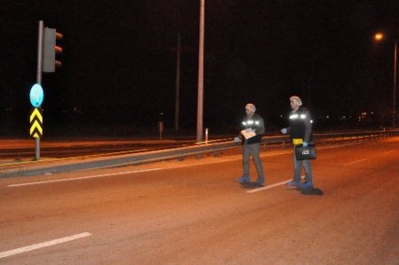 Emekli polis bıçaklı saldırıda öldü