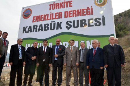 Emekliler Derneği Hatıra Ormanı açıldı