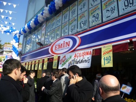 Emin Hipermarketleri 'Emin' Adımlarla Büyüyor