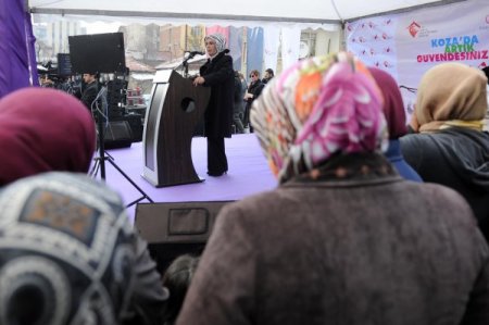 Emine Erdoğan: Çocuk ve kadınlara şiddet uygulayanları lanetliyorum