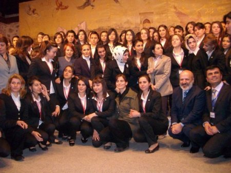 Emine Erdoğan Siirt Polis Teşkilatının 'İnci'leriyle Bir Araya Geldi