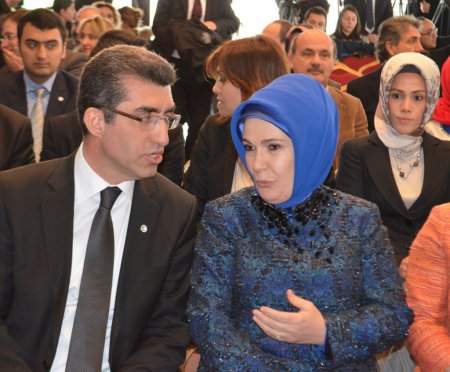 Emine Erdoğan'dan bağımlılıkla mücadele projesine tam destek