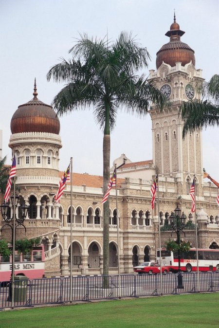 Emirates'ten Uzak Doğu atağı