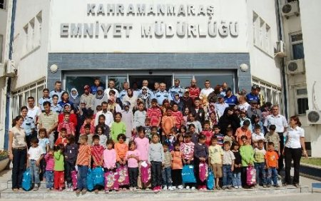Emniyet, Çocukları Bayram Öncesinde Sevindirdi