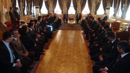 Emniyet mensupları Vali Mutlu'yu ziyaret etti