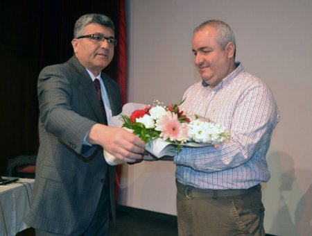 Emniyet mensuplarına halkla ilişkileri geliştirme konferansı