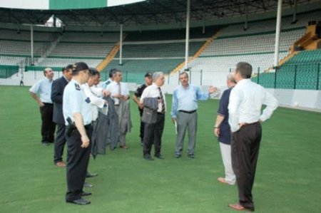 Emniyet Müdürü Halil Yılmaz'dan Bursa Atatürk Stadyumu'nda Güvenlik İncelemesi