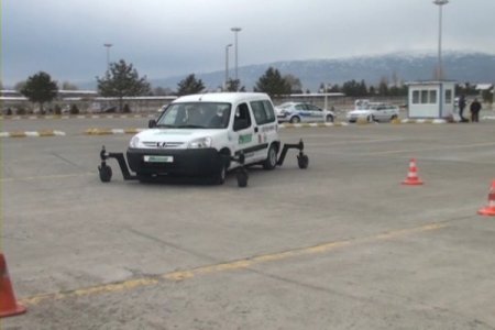 Emniyet Personeline ‘ileri Sürüş Teknikleri Eğitimi’ Verildi