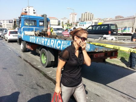 Emniyet şeridinde seyreden otomobil takla attı: 1 ölü