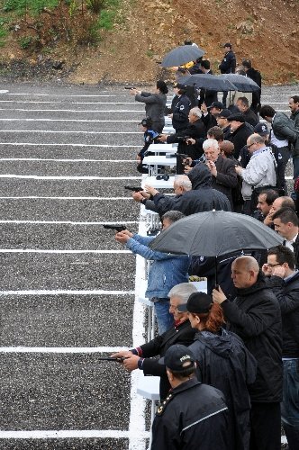 Emniyetin poligonunda önce açılış, sonra atış yapıldı