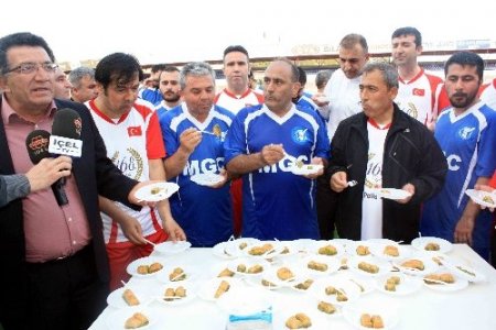 Emniyetspor Basınspor'u 6-1 yendi