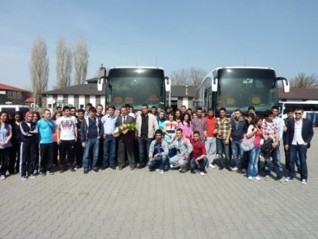 Emniyetten üniversite öğrencilerine Çanakkale gezisi