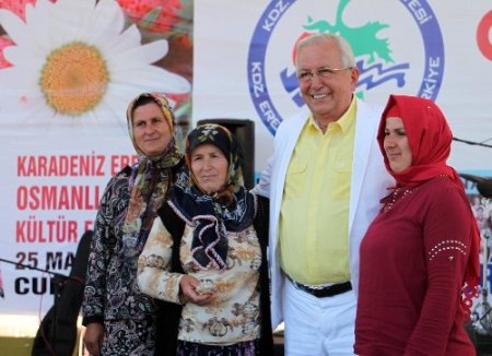 En güzel Osmanlı çilekleri yarıştı