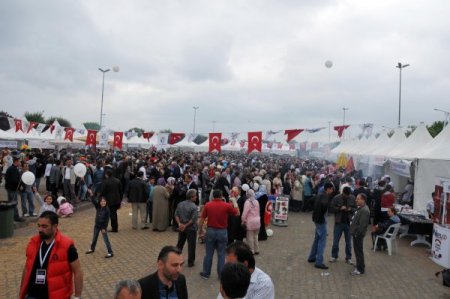 'En Nefis' Festivalde 2 Ton Köfte Dağıtıldı