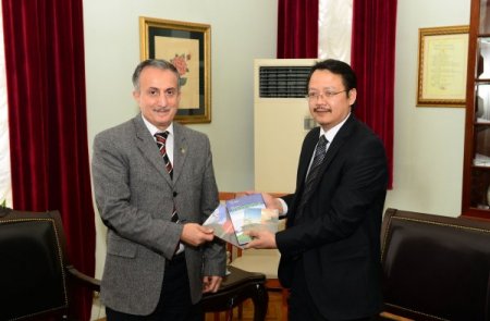 Endonezya, Bursa ile ilişkileri geliştirmek istiyor